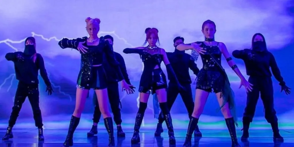 BLITZEN - What's That About? (Terjemahan)