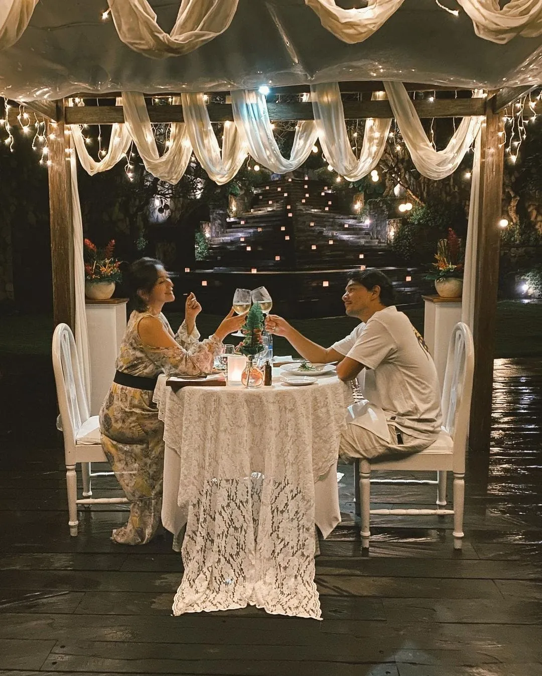 Hesti & Edo (credit foto:Instagram.com/hestipurwadinata)