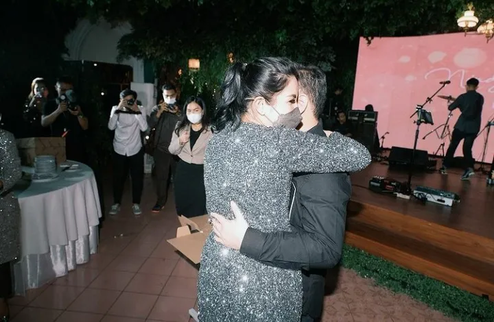 Nindy sudah punya pasangan baru? / Credit Foto: Dokumentasi Pribadi