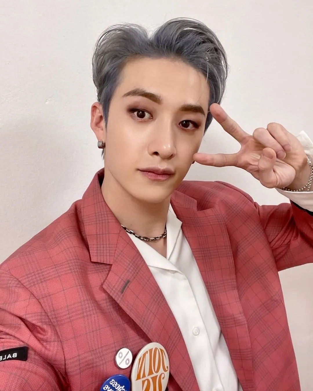 Bang Chan nampaknya tipe yang sabar buat nunggu lho, doi jadi trainee selama 7 tahun agar bisa debut. Dijamin setia dan sabar nunggu restu ortu kamu nih.