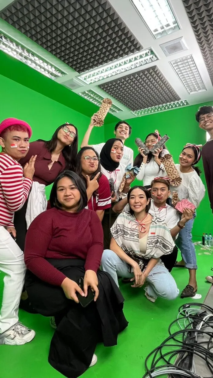 Gisella Anastasia Ciptakan Suasana Lingkungan Kerja yang Nyaman Buat Pegawai (Credit: instagram.com/gisel_la)