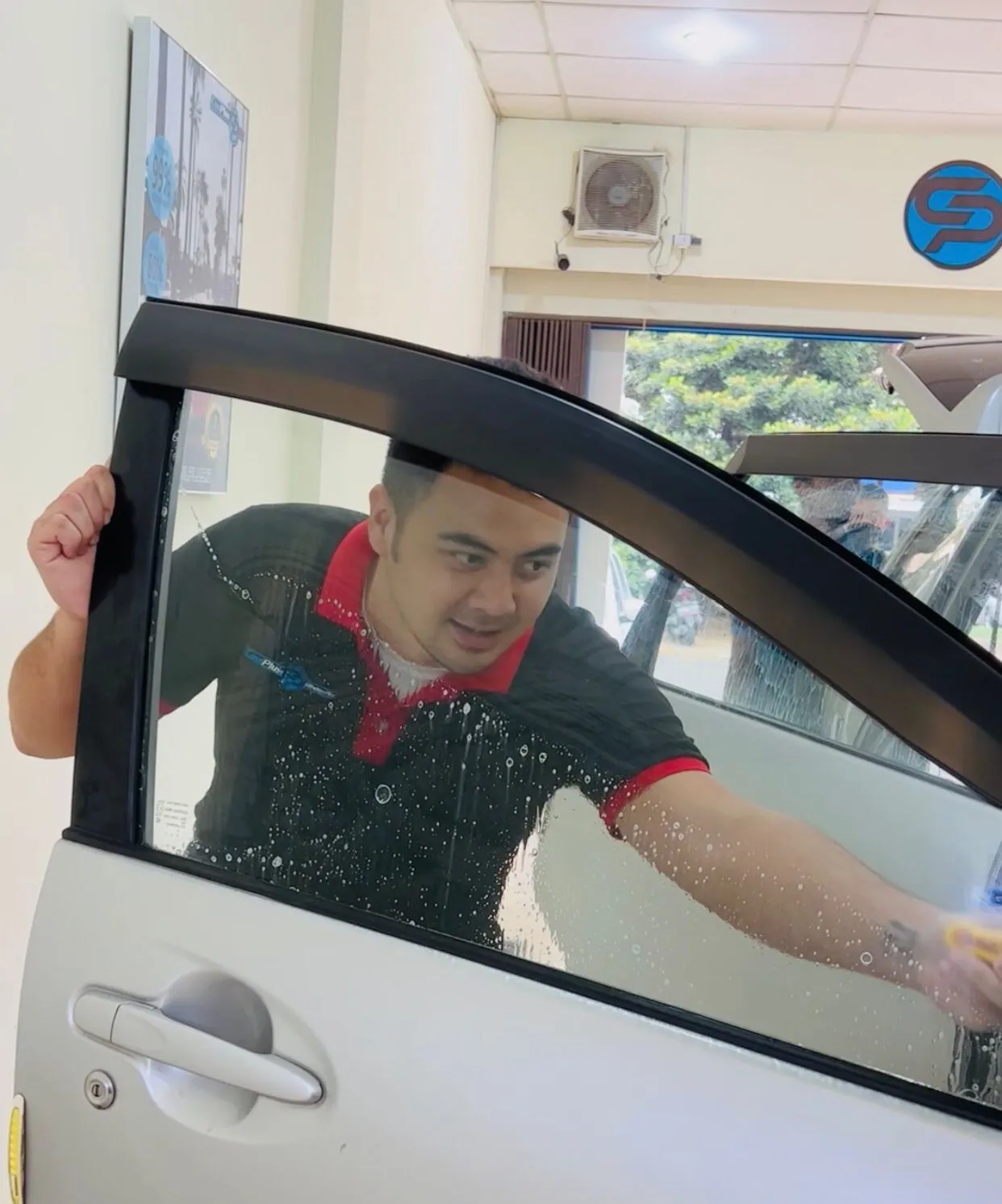 Jerry Frederick Intveld / Credit Foto: Dokumentasi Pribadi