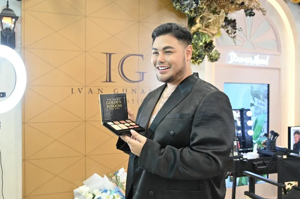 Dihadiri Sederet Artis Papan Atas