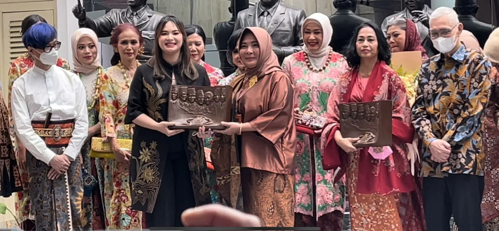 Shyalimar Malik di acara pameran 'Digdaya Wastra' / Credit Foto: Dokumentasi Pribadi