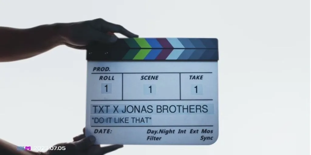 TXT feat Jonas Brothers - Do It Like That
