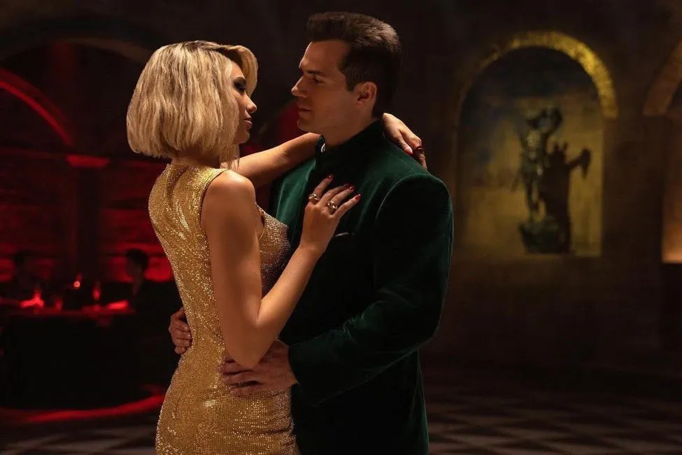 Tanggapan Para Fans Setelah Melihat Scene Henry Cavill dan Dua Lipa dalam Film 'ARGYLLE'
