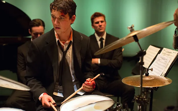 Andrew yang rela melakukan apapun demi jadi drummer terbaik di mata Terence © Sony Pictures Classics