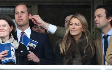 Pangeran William dijewer orang @ dailymail.co.uk