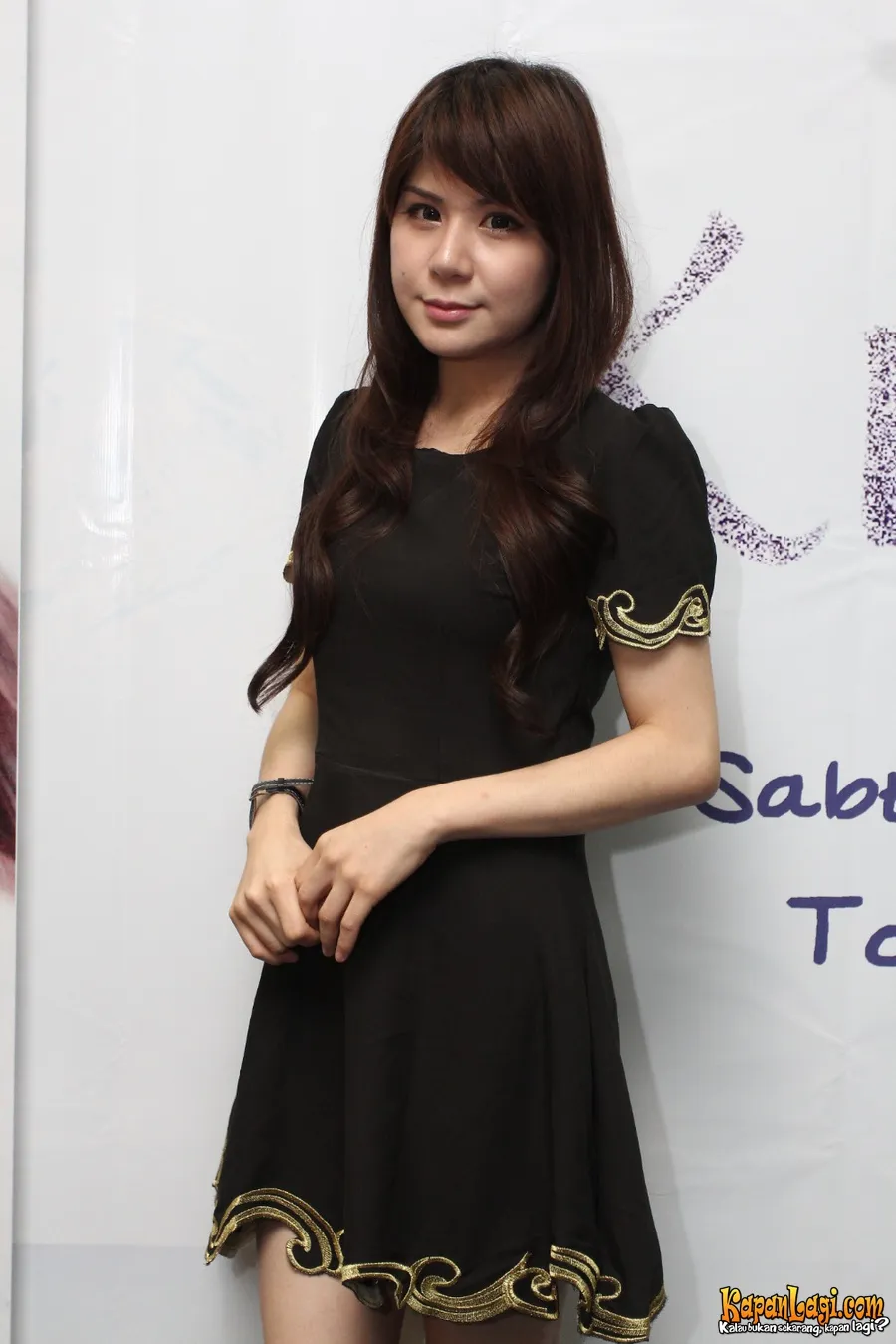 Fans Shoko Nakagawa