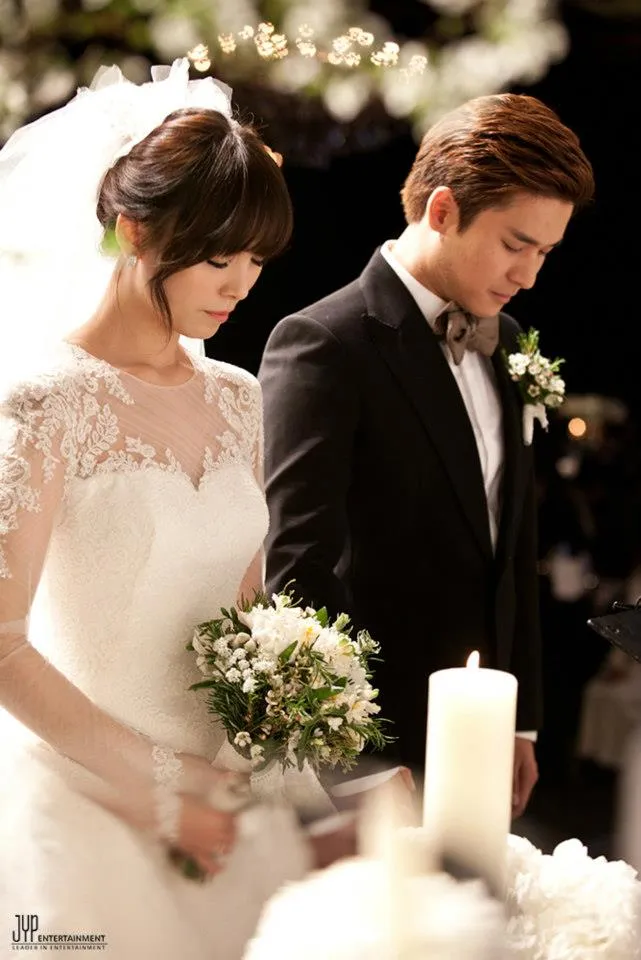 Pernikahan Sunye - James Park pada Januari 2013 silam