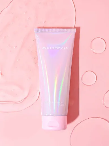 Geranium Gel Cleanser. ©WONDERMIS