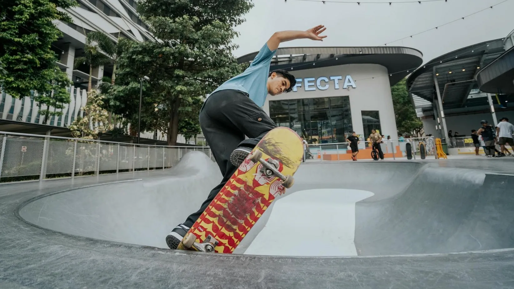 (c) Trifecta Singapore