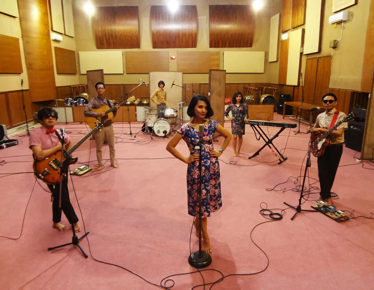 WSATCC di Lokananta, Solo @Facebook/WhiteShoesandTheCouplesCompany