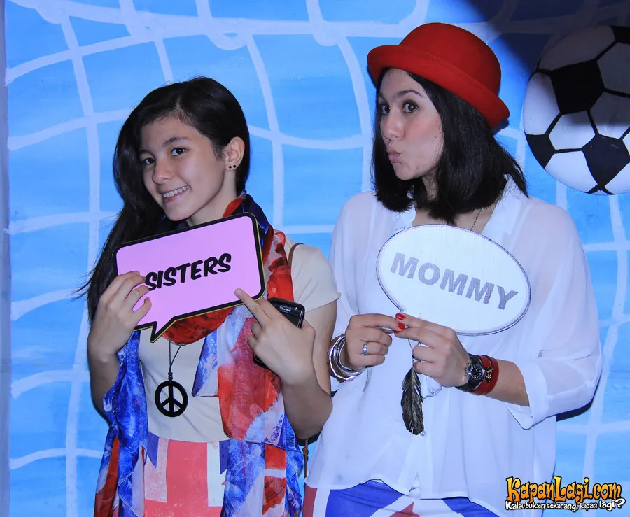 Shaloom Razade Syach dan Wulan Guritno © KapanLagi.com