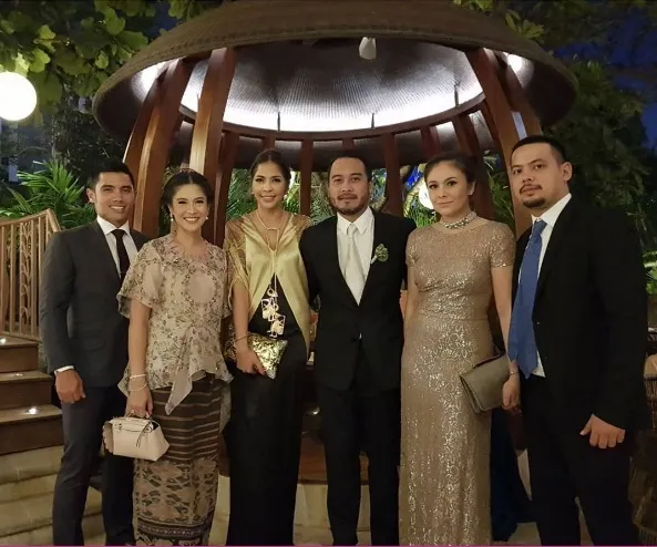 Wulan Guritno di nikahan Raisa dan Hamish Daud. 姆nstagram.com/wulanguritno