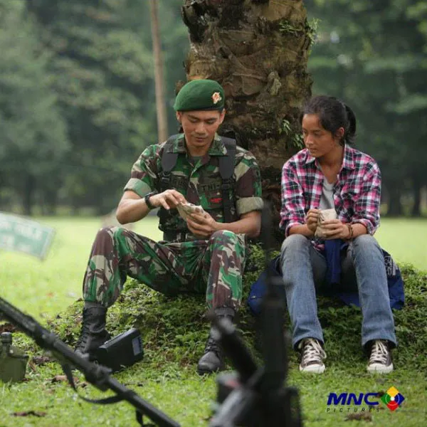 Salah satu adegan 'DI BALIK 98'