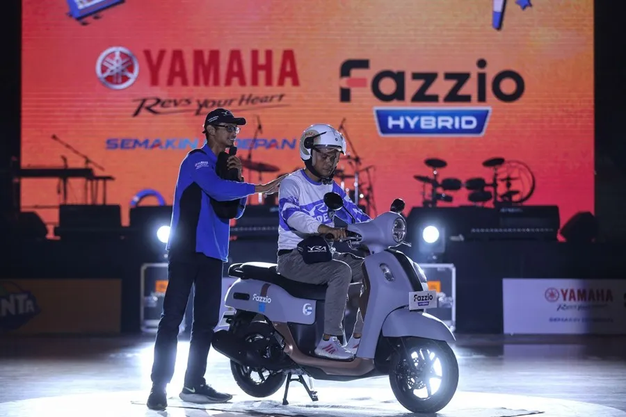 Edukasi Safety Riding Yamaha Fazzio Hybrid di Kapanlagi Pensi 2025.