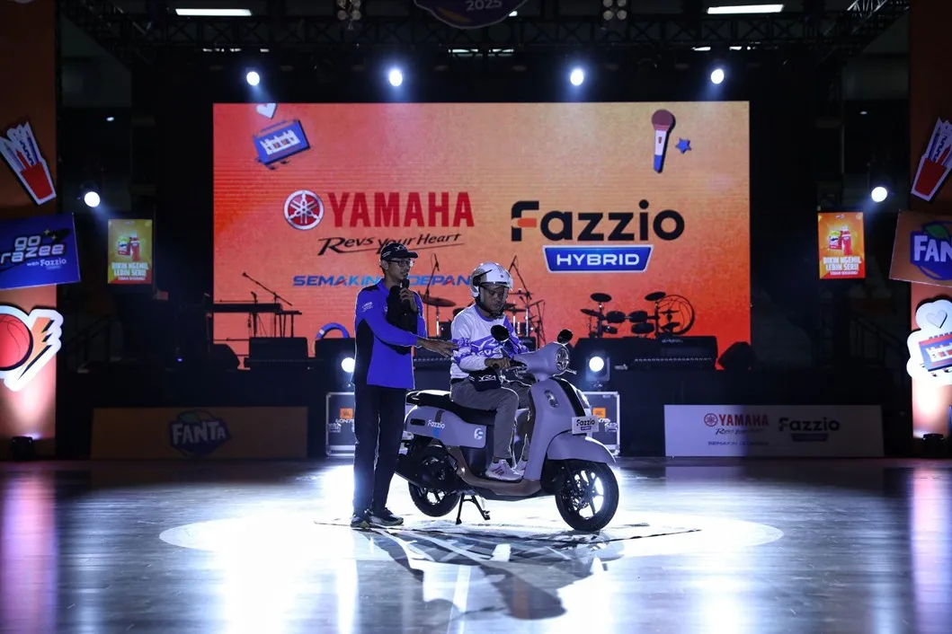 Edukasi Safety Riding Yamaha Fazzio Hybrid di Kapanlagi Pensi 2025.