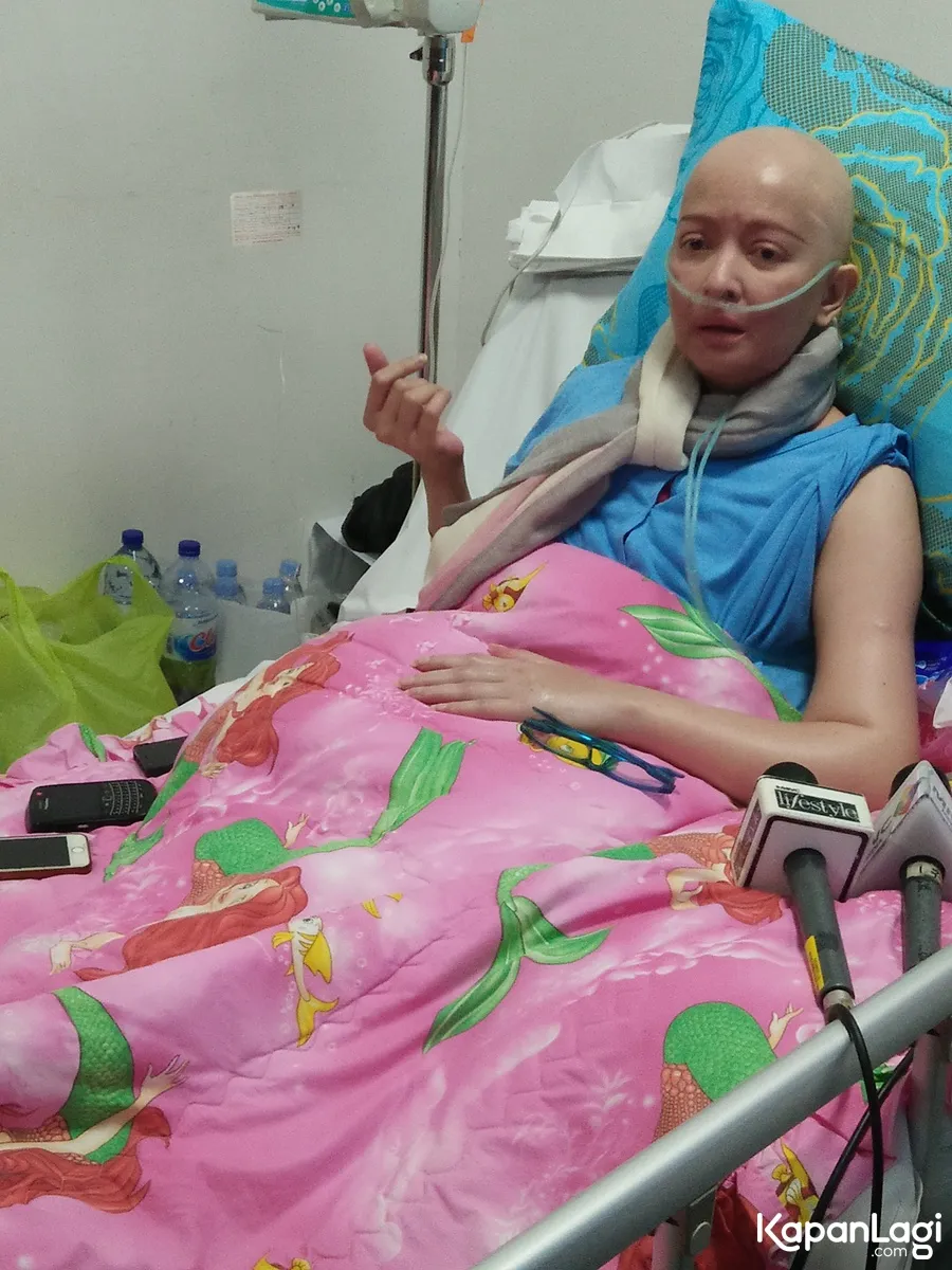 Yana Zein jadi orang tua tunggal, dan di sisi lain malah dihantam kanker payudara. ©KapanLagi.com/Nuzurul Rakhmah
