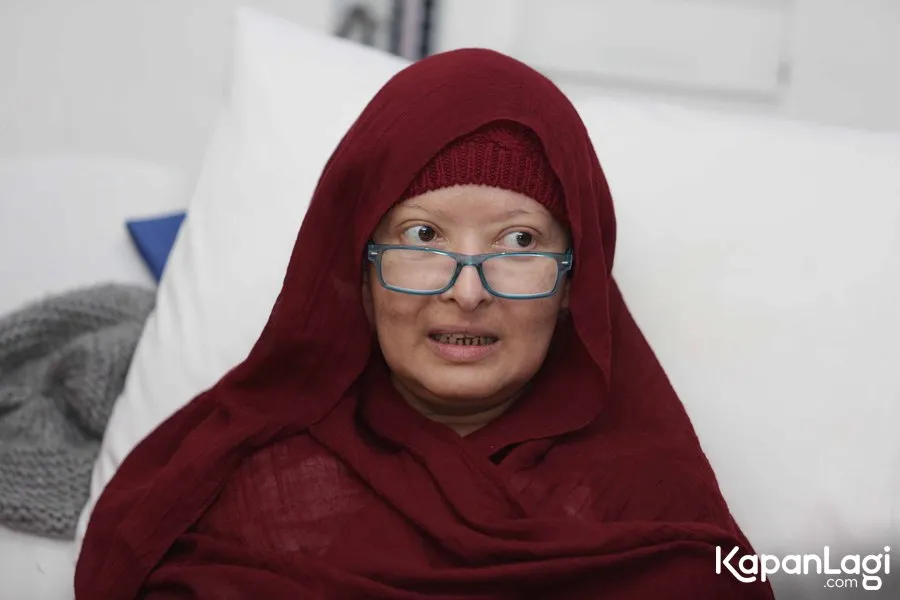 Yana selalu bawa selimut anak-anaknya © KapanLagi.com®/Muhammad Akrom Sukarya