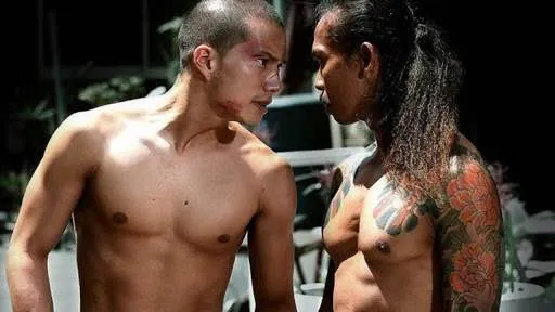 Tato Yayan, bikin Five Vi gagal fokus saat nonton YAKUZA APOCALYPSE © Pratama Film