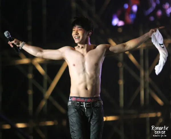 Kikwang B2ST