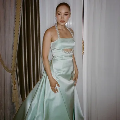 Yerin Ha Bagikan Momen di Balik Layar BRIDGERTON Season 4 Part 2