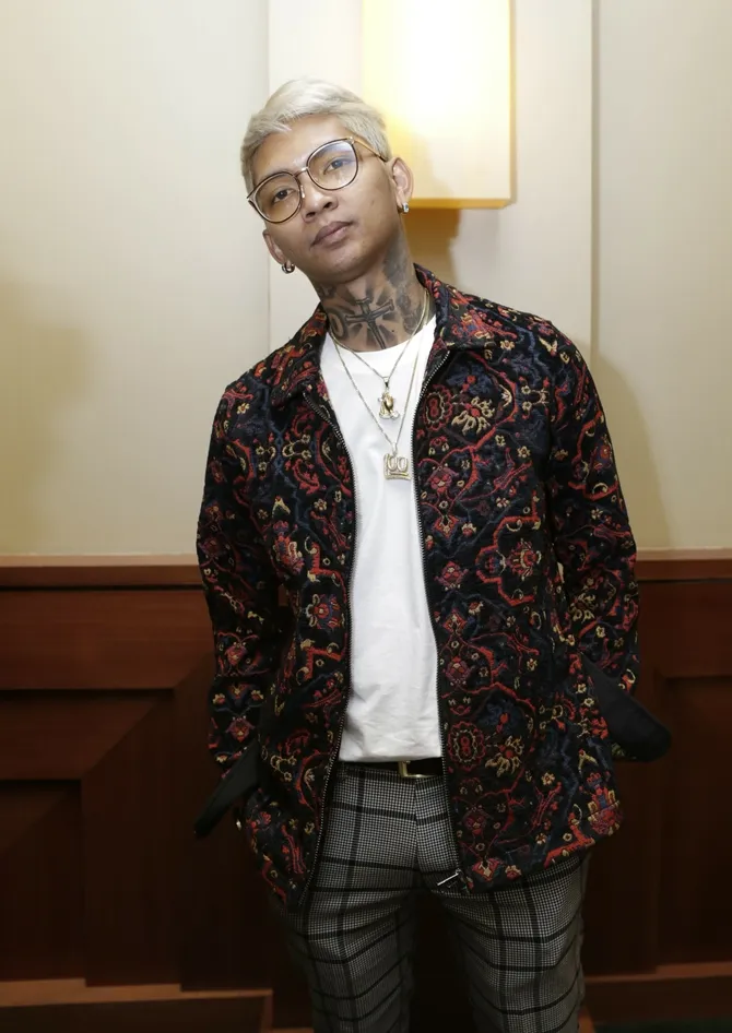 Young Lex ubah penampilannya dalam berpakaian © KapanLagi.com/Agus Apriyanto