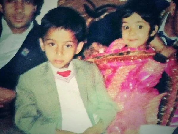 Shaheer Sheikh kecil, menggemaskan ya? @twitter.com/shaheer_s