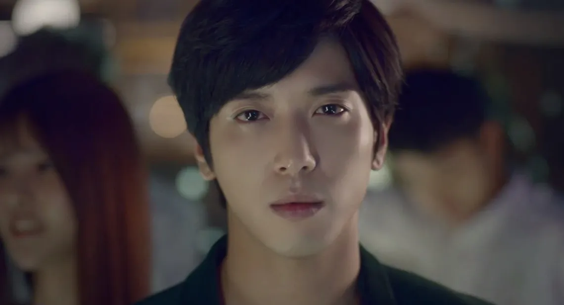 Yonghwa dalam teaser One Fine Day. Bikin meleleh © youtube