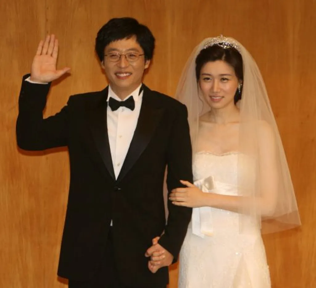 Yoo Jae Suk umumkan kehamilan anak kedua. © theqoo.net
