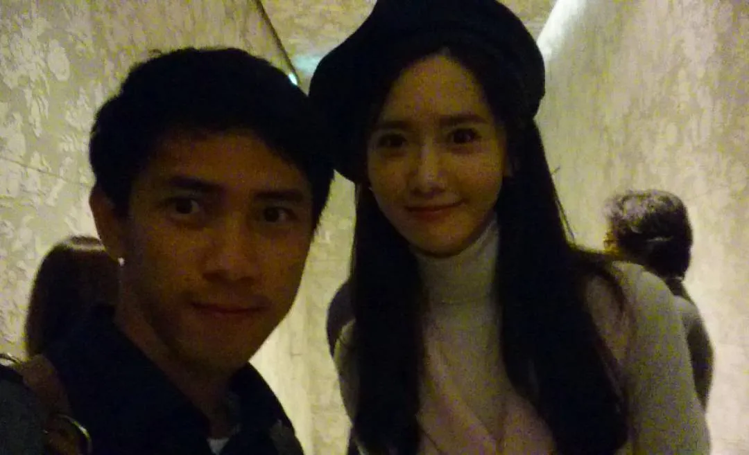 Musa Gunawan saat foto bareng Yoona Girls Generation. ©Instagram/musagunawan.