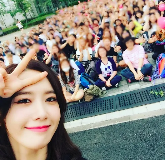 Yoona akhirnya menyapa fans lewat Instagram. ©instagram/yoona__lim