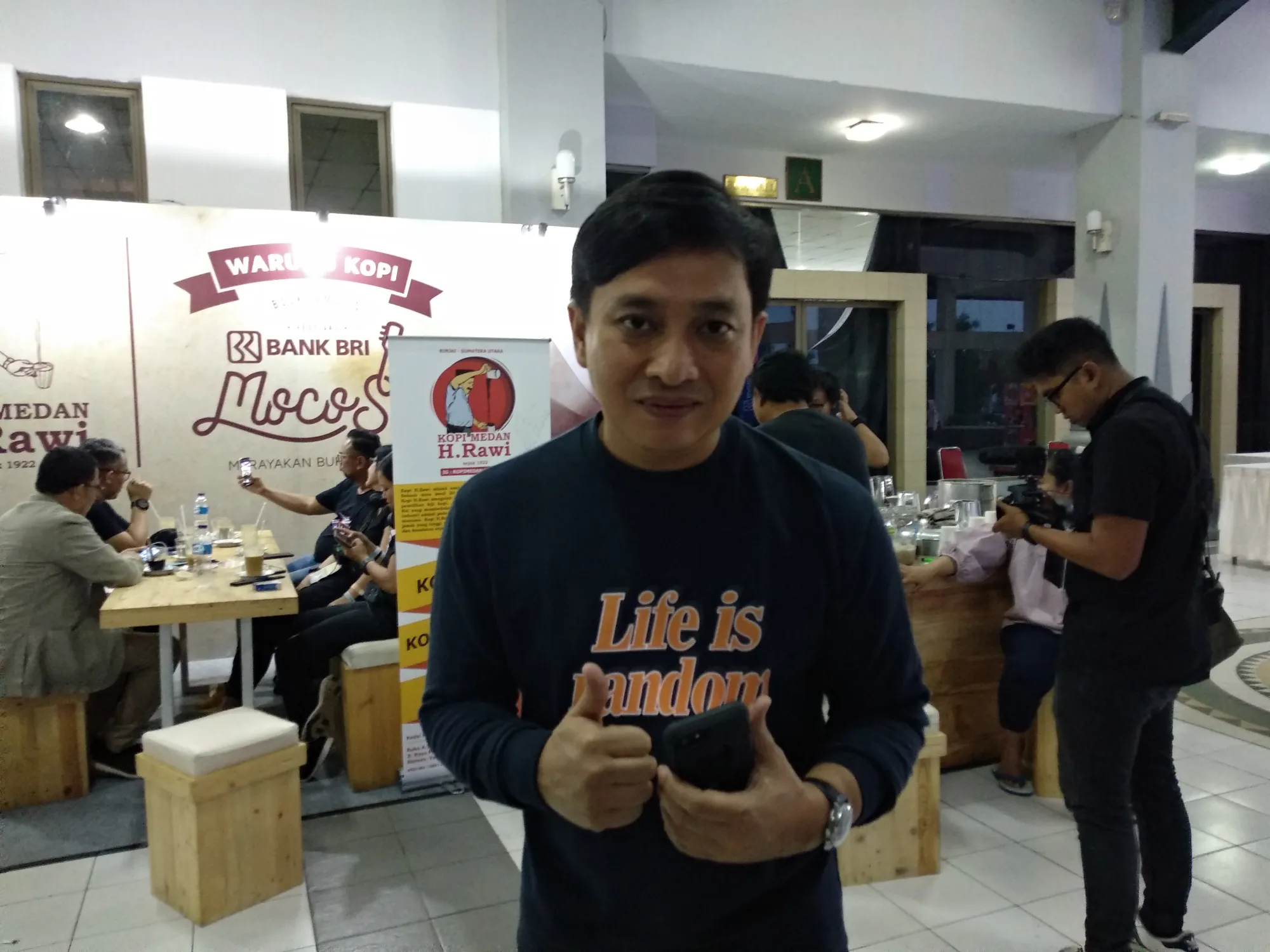 Yovie saat ditemui di MocoSik Festival, Jogja © KapanLagi.com®/Mathias Purwanto