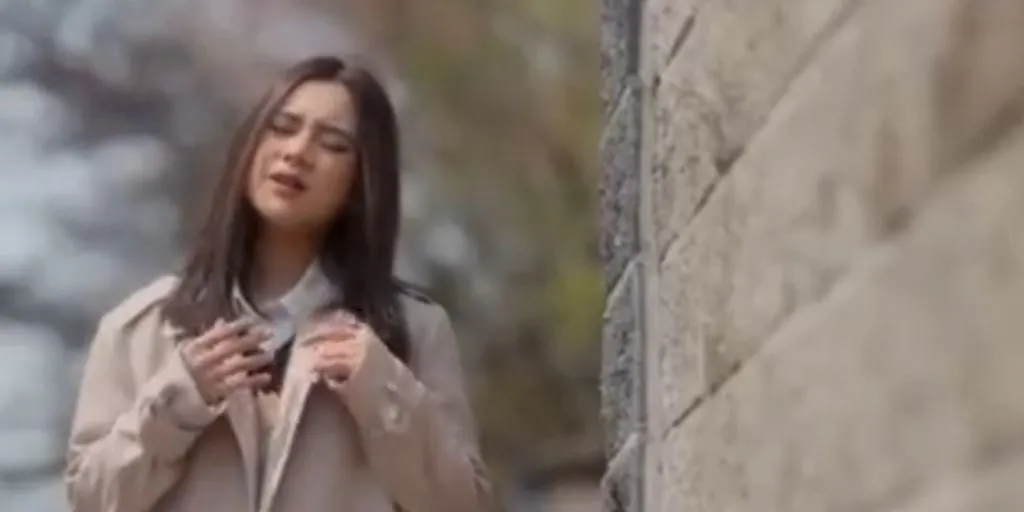 Yovie Widianto, Ziva Magnolya - Menanti