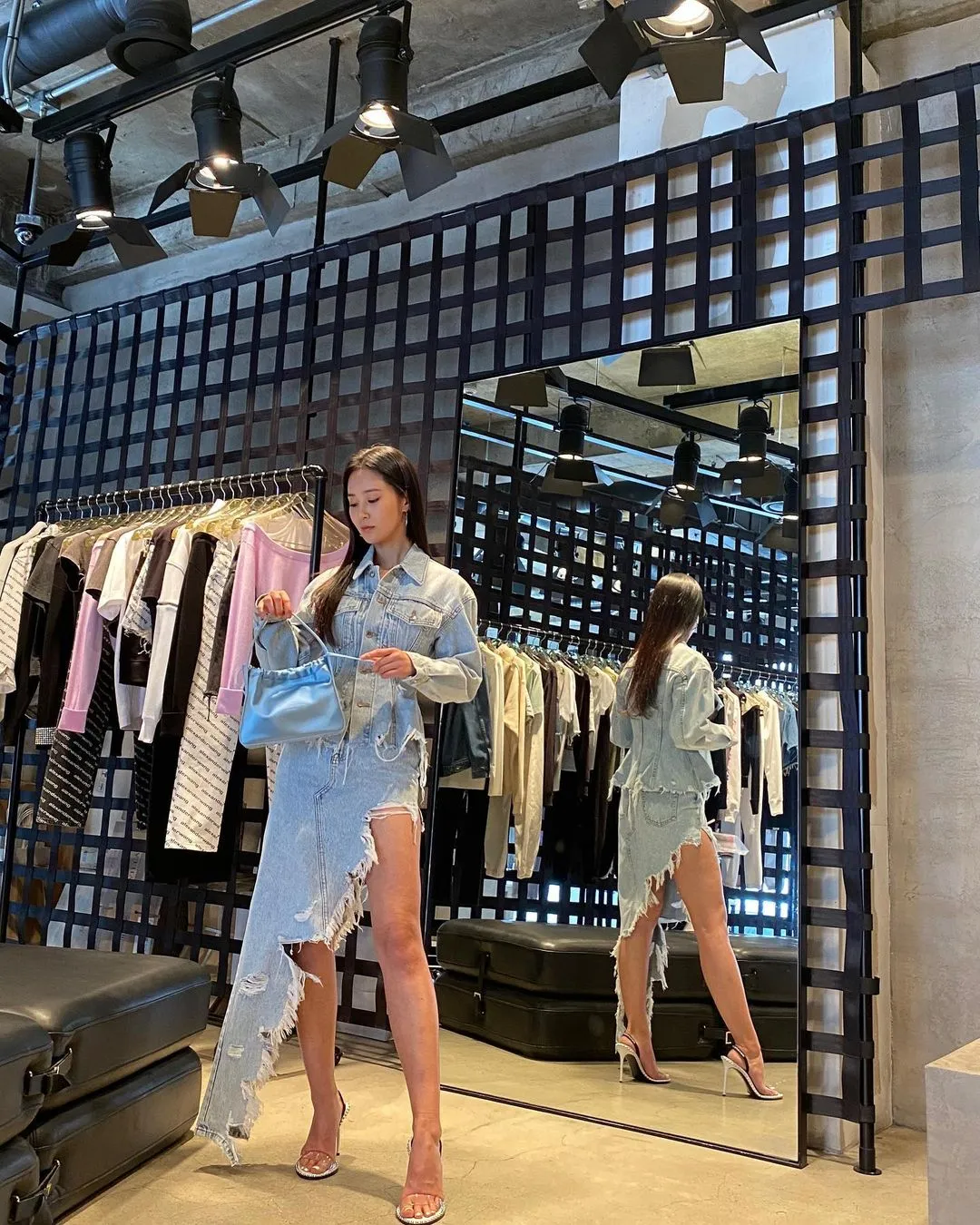 Credit: Instagram/yulyulk