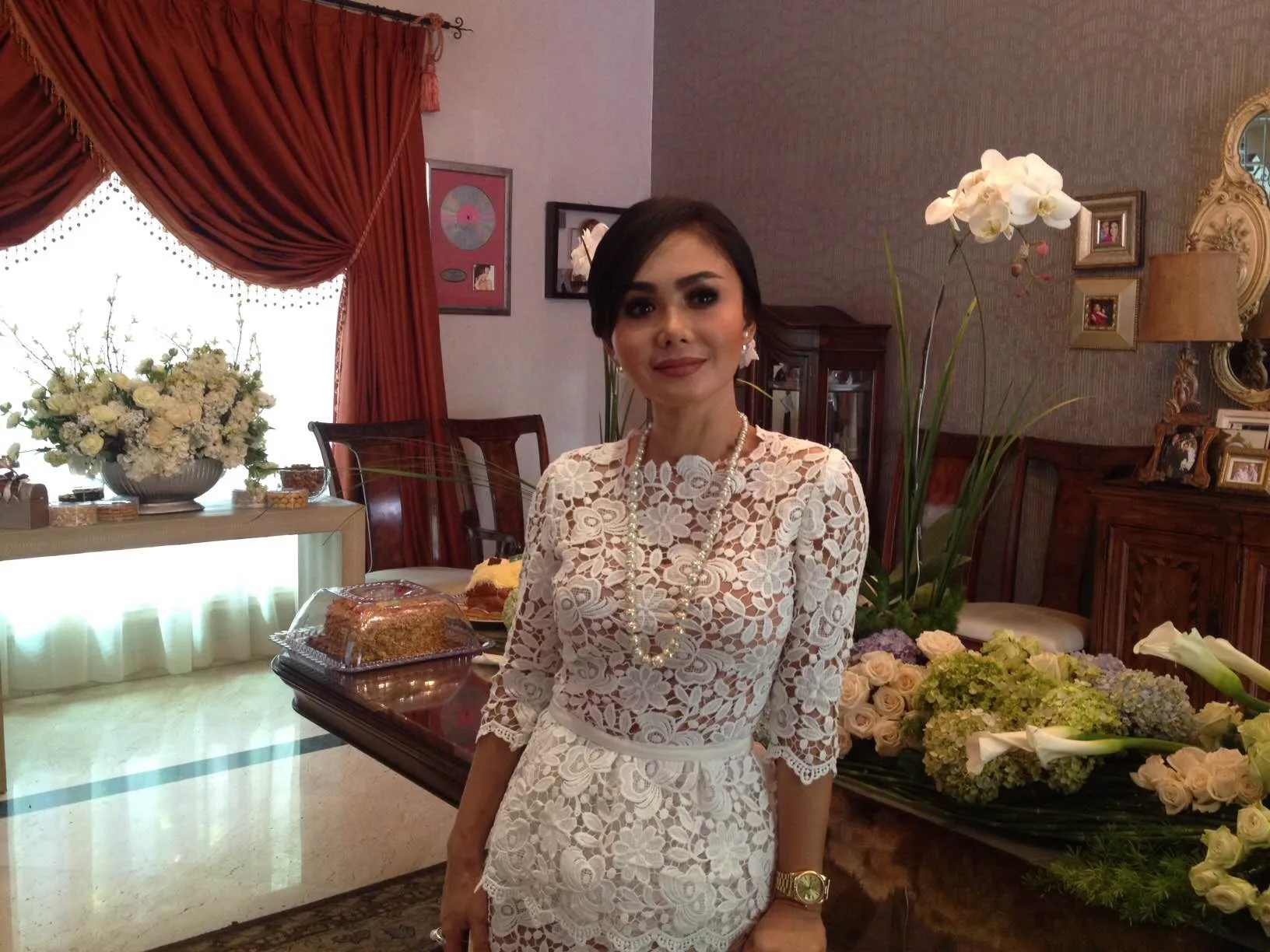 Bagi Yuni Shara, hari lebaran bagai hari kemenangan atas nafsu duniawi ©KapanLagi.com/Mathias Purwanto