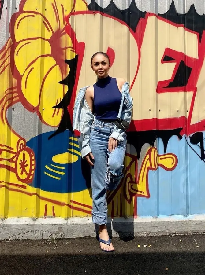 credit: instagram.com @yunishara36