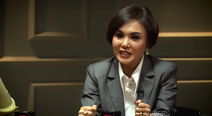 © Youtube/Let's Talk