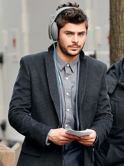 Zac Efron menjajal dunia di balik layar | Foto: people.com