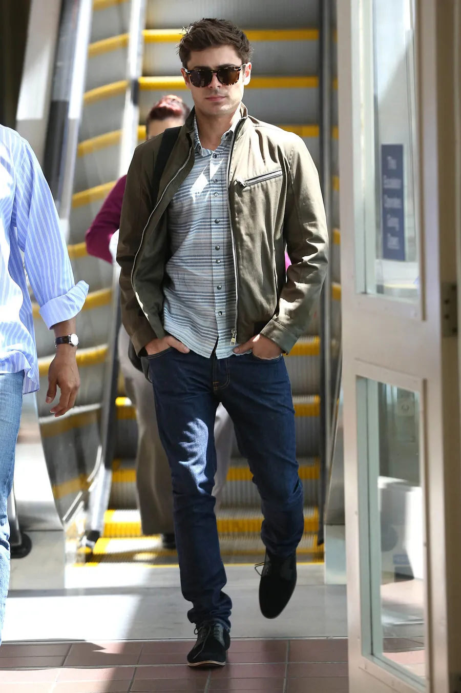 Zac Efron @ fameflynet.com