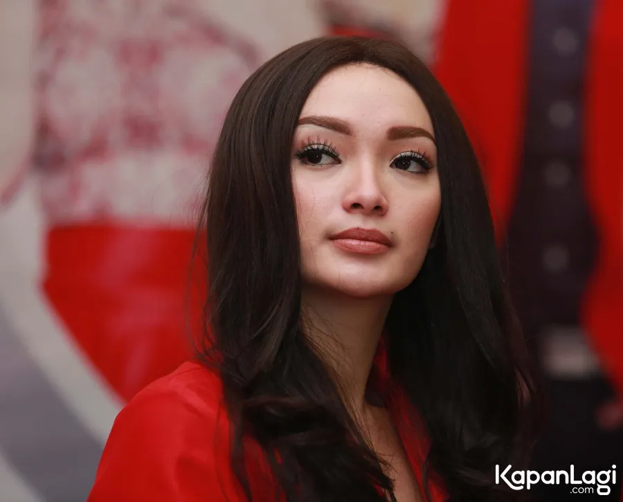 Zaskia Gotik tak mau lagi belanja online © KapanLagi.com®/Muhammad Akrom Sukarya