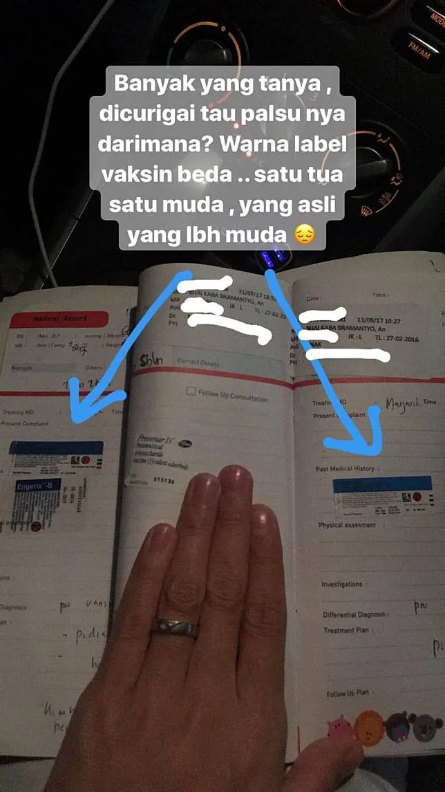 Zaskia posting warna label vaksin palsu / Credit: @zaskiadyamecca