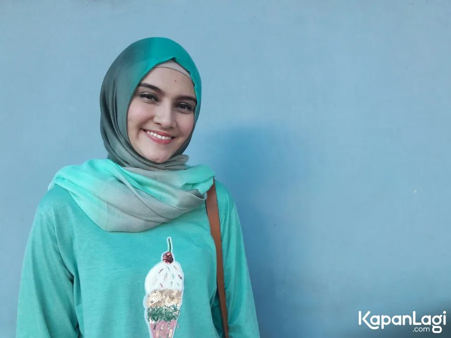 Zee Zee Shahab berbagi tips rumah tangga jauh dari gosip © KapanLagi.com®/Abbas Adi Nugroho