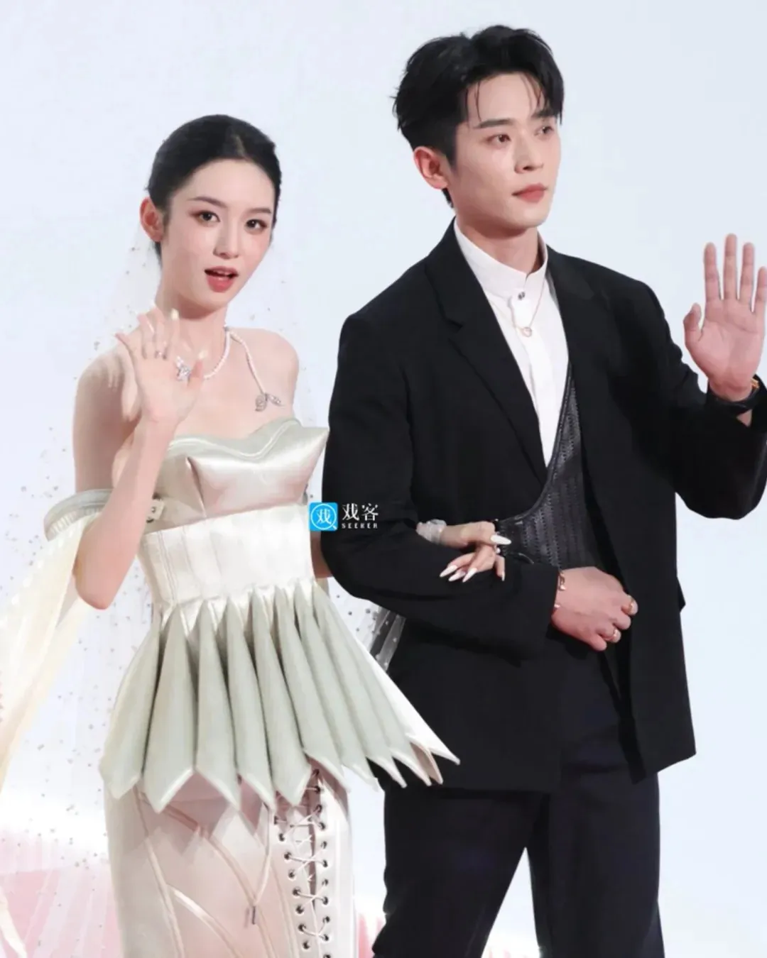 Zhou Ye dan Cheng Lei dari Legend of the Female General