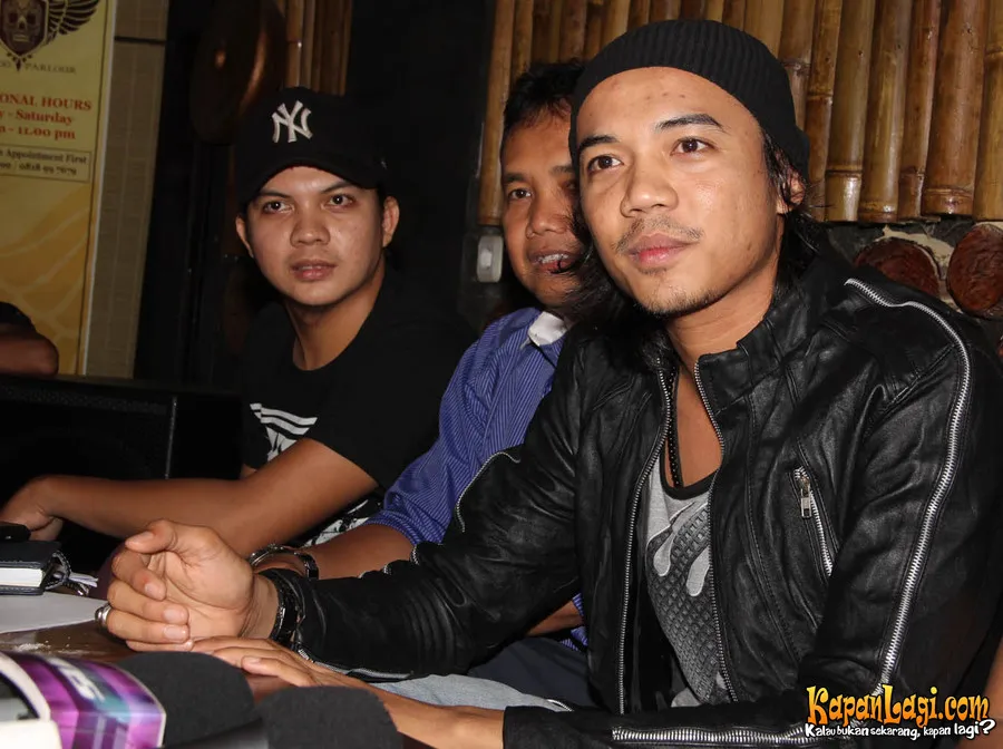 Zian Zigaz.
