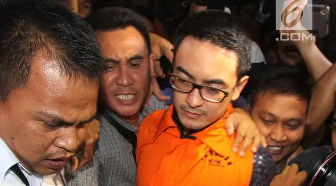 Zumi Zola sempat mangkir dipemeriksaan kedua  (credit: Liputan6.com)