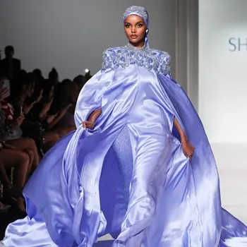 Foto profil Halima Aden