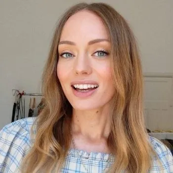 Foto profil Laura Haddock