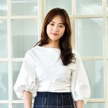 Foto profil Lee Yeon Hee